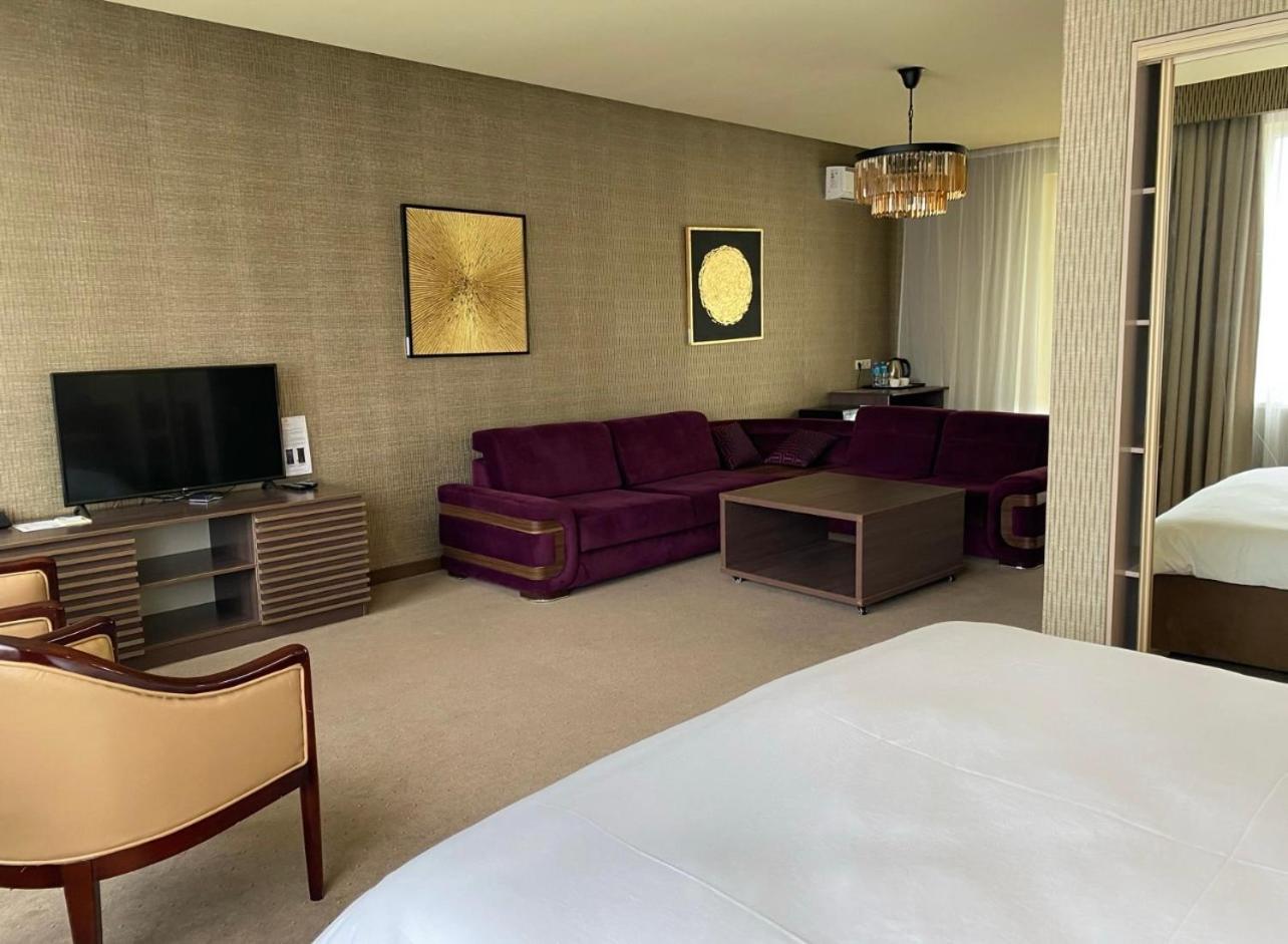 Barhat Hotel & Spa Taraz Exteriér fotografie