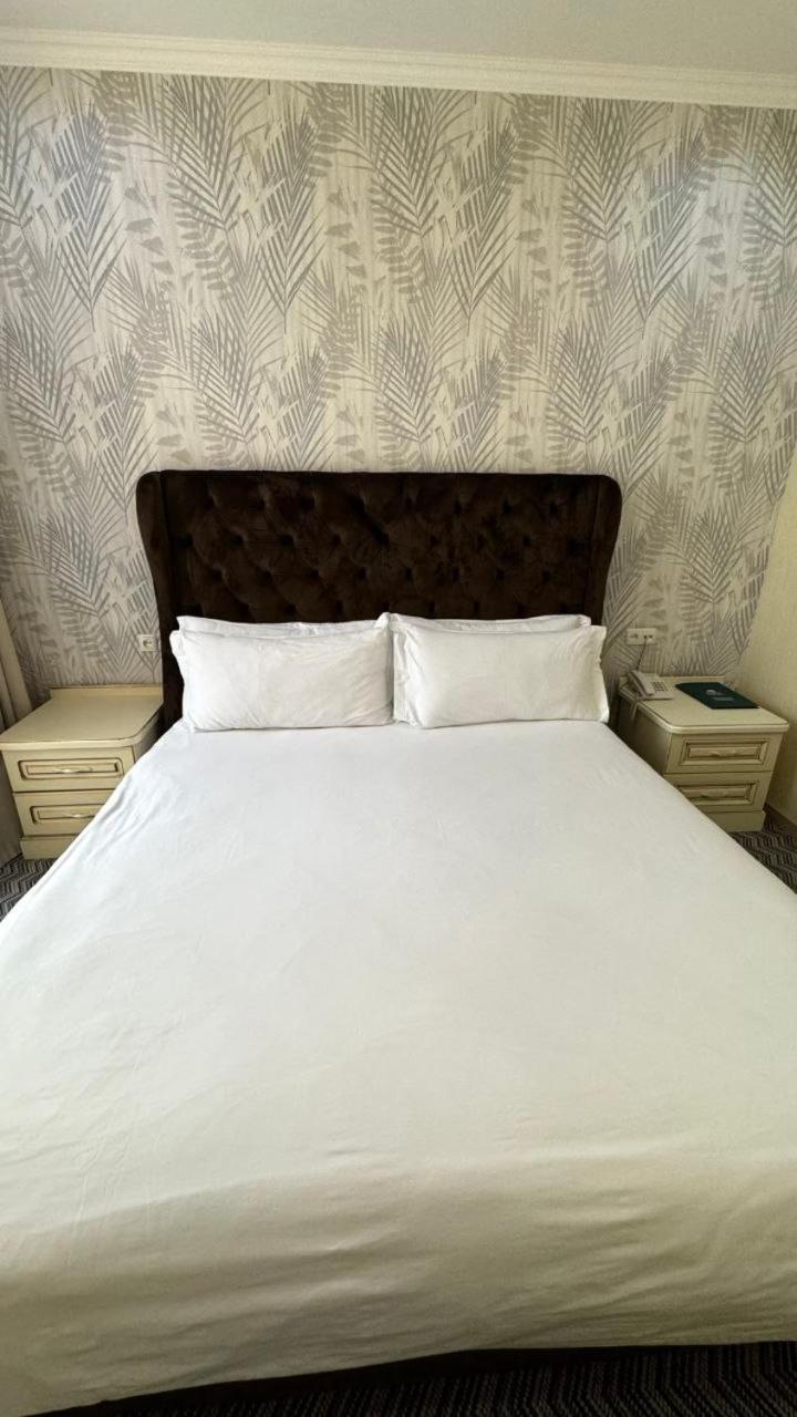 Barhat Hotel & Spa Taraz Exteriér fotografie