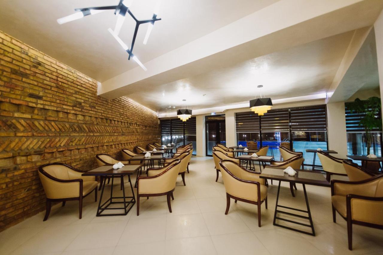 Barhat Hotel & Spa Taraz Exteriér fotografie